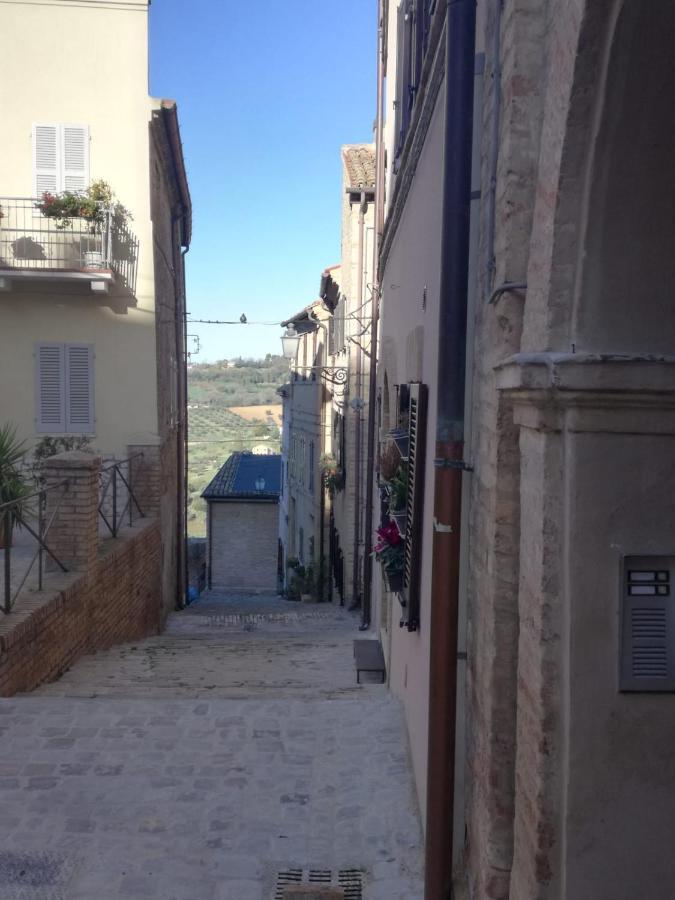 B&B Porta Girone Civitanova Alta Exterior foto